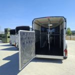 Ifor Williams HBX 511 schwarz schwenktür