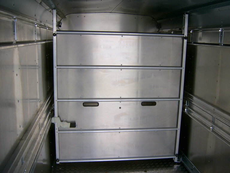 Ifor Williams TA510 trennwand 2