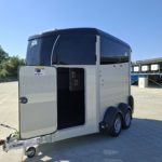 Ifor Williams HBX 506 Seitenfachfach auf