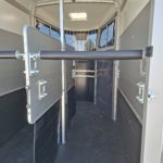 Ifor Williams Pferdeanhänger innen